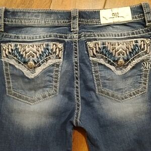 Gorgeous Miss Me Signature Skinny Jeans With Embroidered Accents 30" Inseam